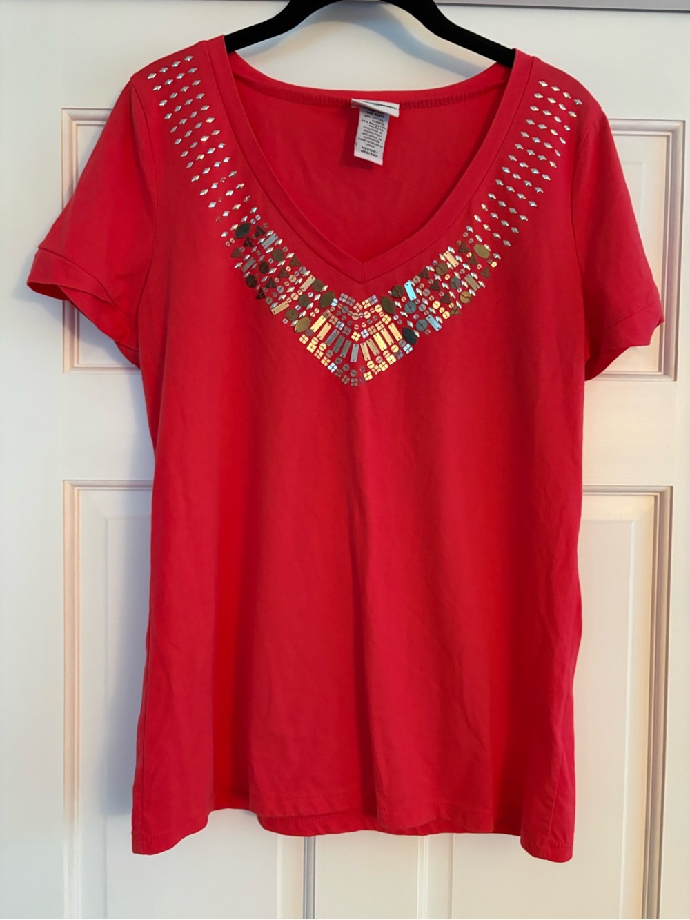 Jaclyn Smith Red V-Neck Short Sleeve Top with Metallic Accent